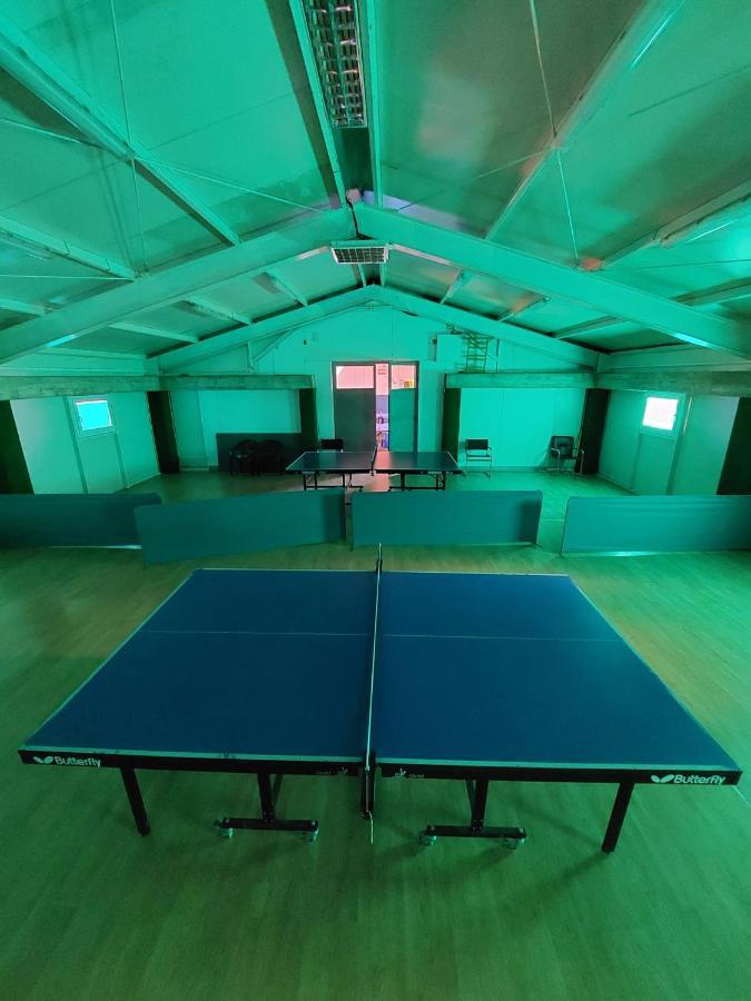Hostel Suzzzy Novska Екстериор снимка