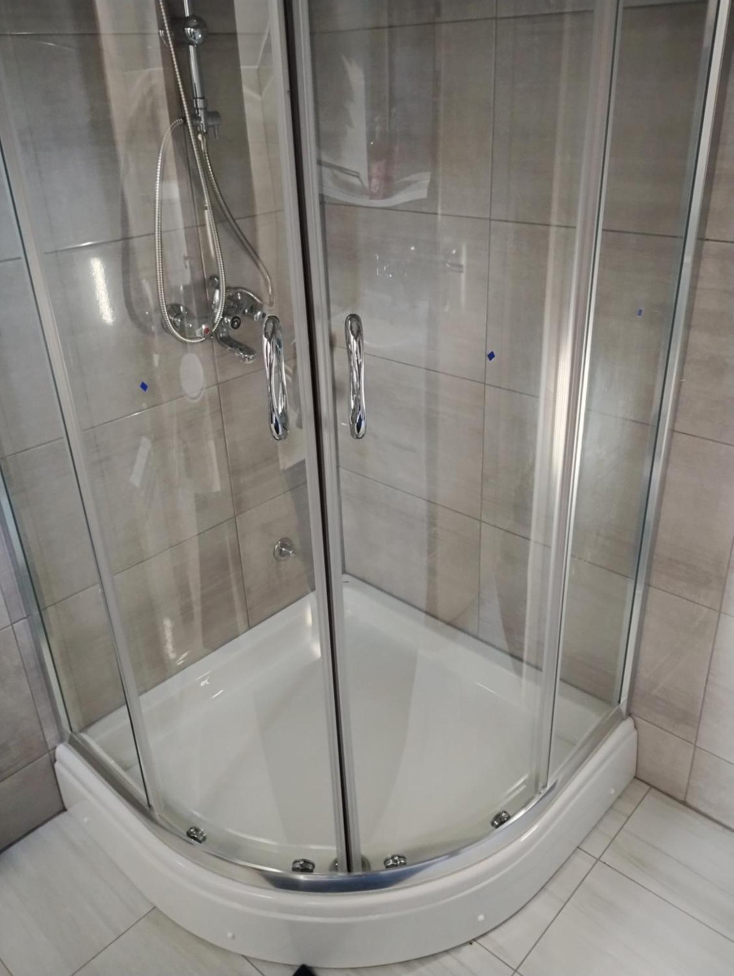 Hostel Suzzzy Novska Екстериор снимка