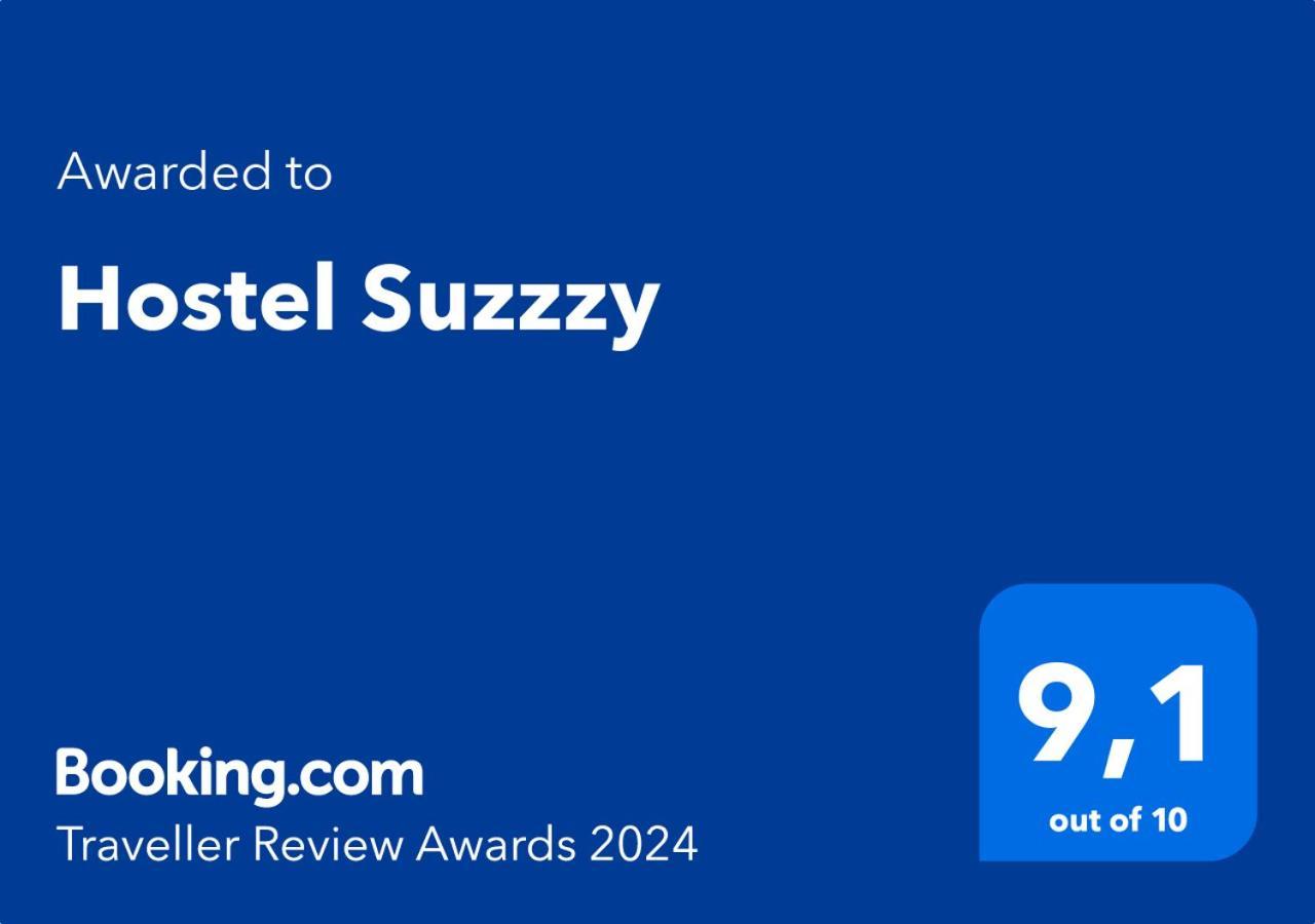 Hostel Suzzzy Novska Екстериор снимка